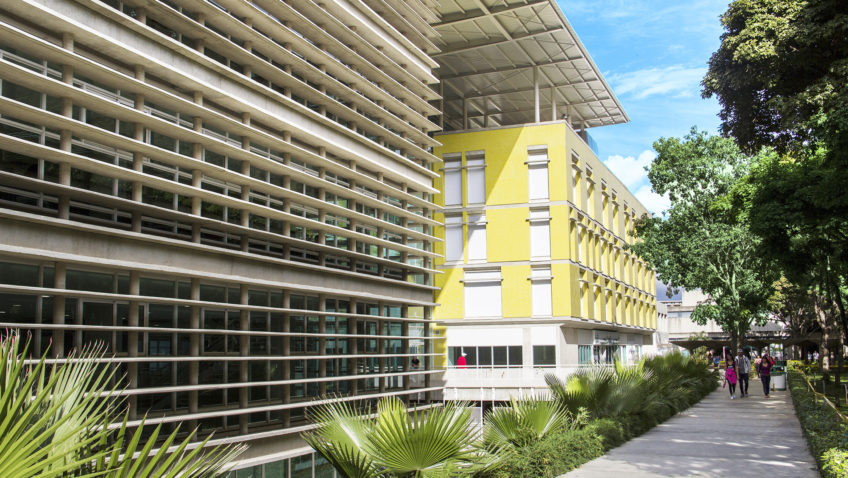 Centro Cultural Padre Carlos Guillermo Plaza: Cinco años innovando