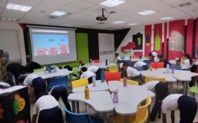 La sala infantil vive «un día en la granja» 🐷